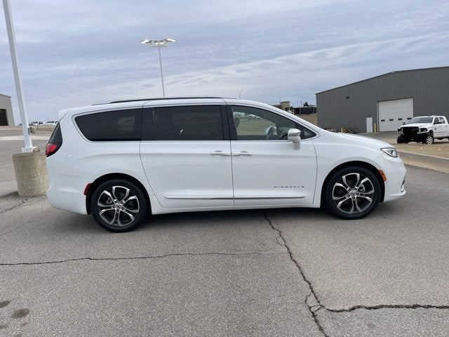 2022 Chrysler Pacifica Pinnacle