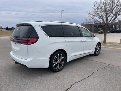 2022 Chrysler Pacifica Pinnacle