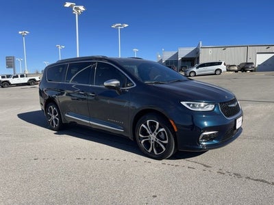 2023 Chrysler Pacifica Pinnacle