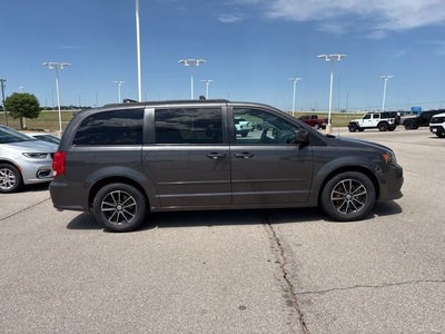 2017 Dodge Grand Caravan GT