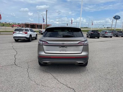 2019 Lincoln Nautilus Reserve