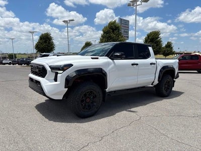 2025 Toyota Tacoma 4WD TRD Pro Hybrid