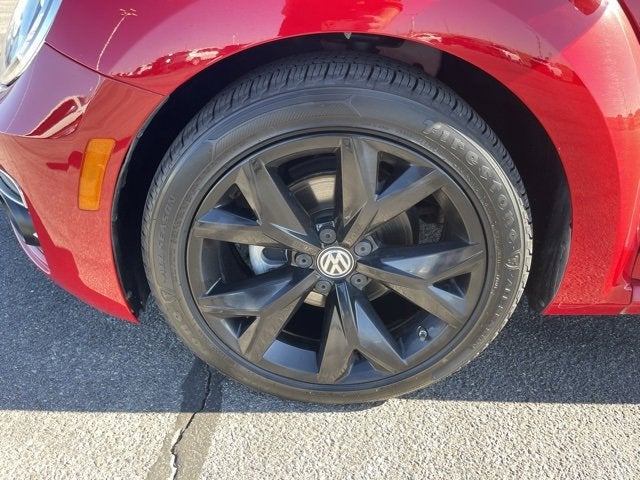 2019 Volkswagen Beetle SE