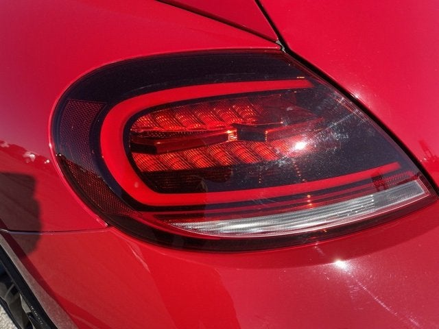 2019 Volkswagen Beetle SE