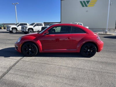 2019 Volkswagen Beetle SE