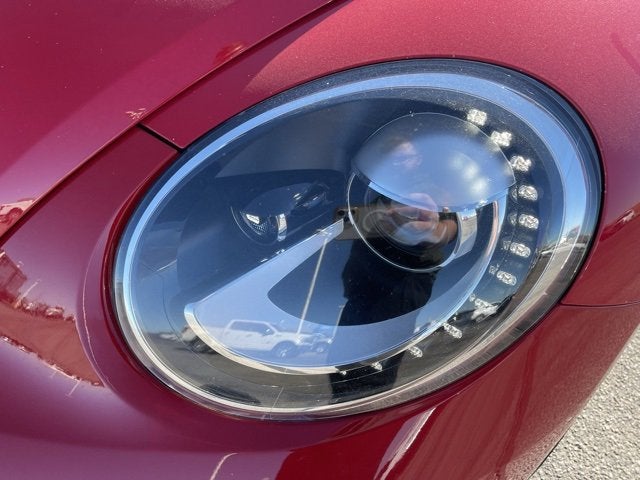 2019 Volkswagen Beetle SE