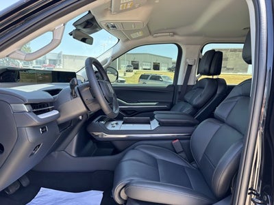 2026 Lincoln Navigator Premiere