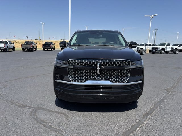 2026 Lincoln Navigator Premiere