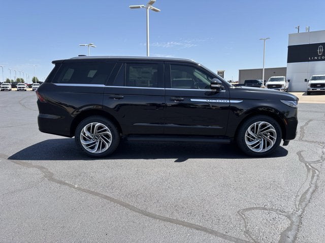 2026 Lincoln Navigator Premiere