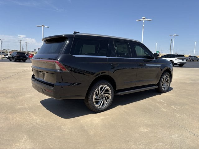 2026 Lincoln Navigator Premiere