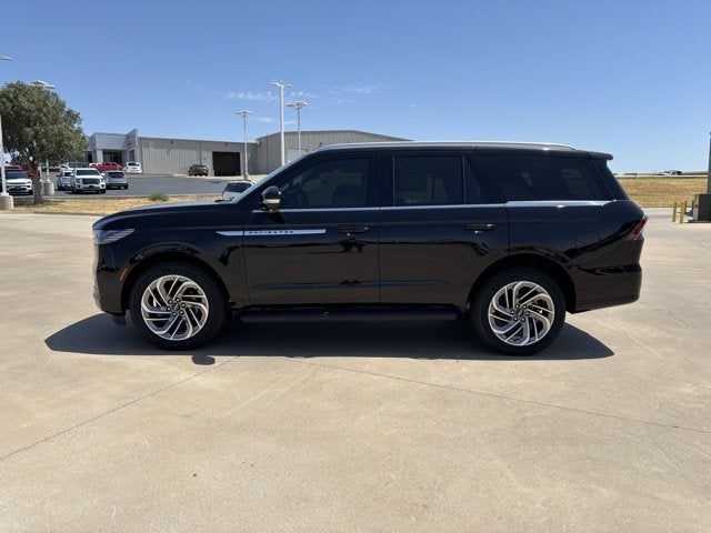 2026 Lincoln Navigator Premiere