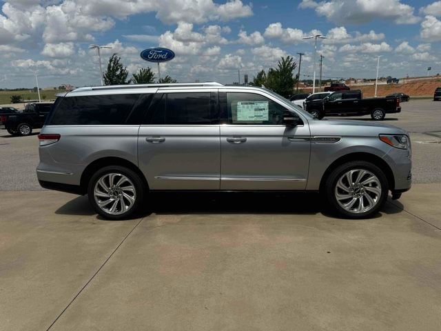 2024 Lincoln Navigator L Reserve
