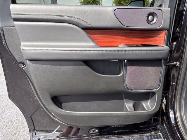 2024 Lincoln Navigator L Premiere