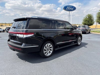 2024 Lincoln Navigator L Premiere