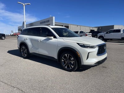 2023 INFINITI QX60 LUXE