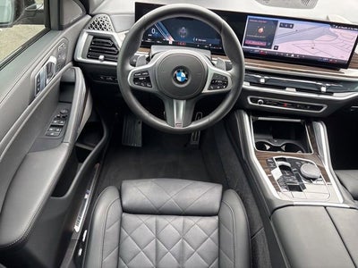 2025 BMW X6 xDrive40i