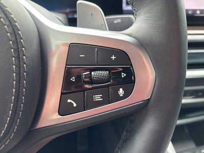 2025 BMW X6 xDrive40i