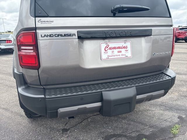 2025 Toyota Land Cruiser Base
