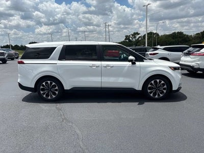 2023 Kia Carnival EX