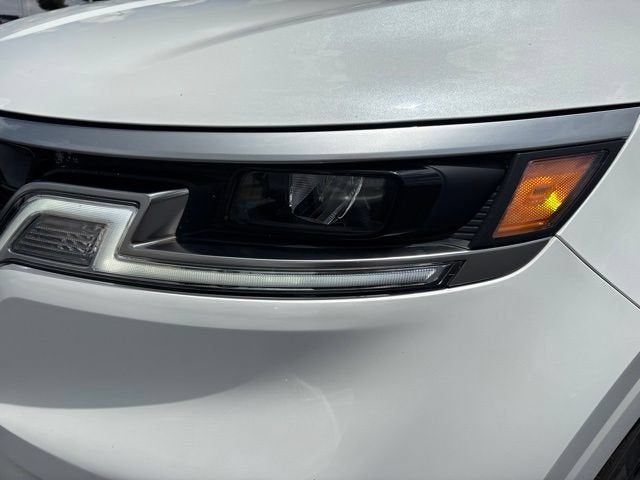 2023 Kia Carnival EX