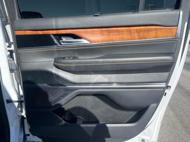 2023 Jeep Grand Wagoneer L Base