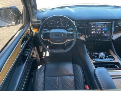 2023 Jeep Grand Wagoneer L Base