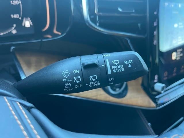 2023 Jeep Grand Wagoneer L Base