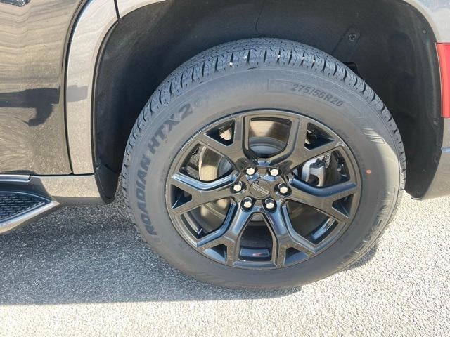 2022 Jeep Wagoneer Base