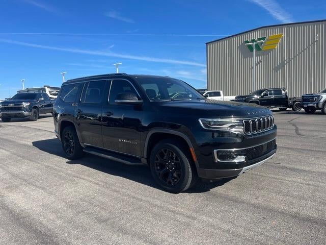 2022 Jeep Wagoneer Base