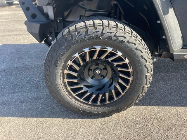 2020 Jeep Gladiator Base