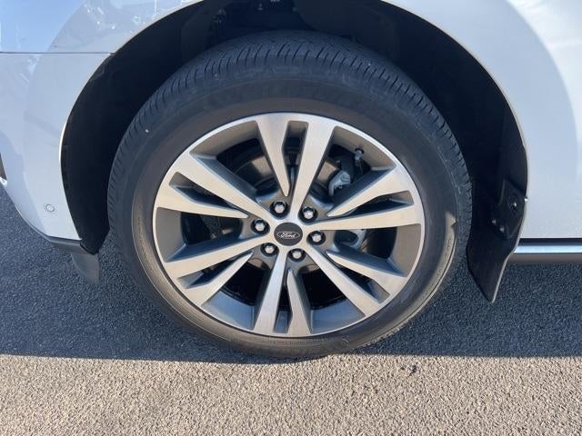 2020 Ford Expedition Base