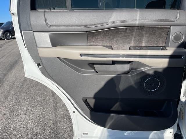 2020 Ford Expedition Base