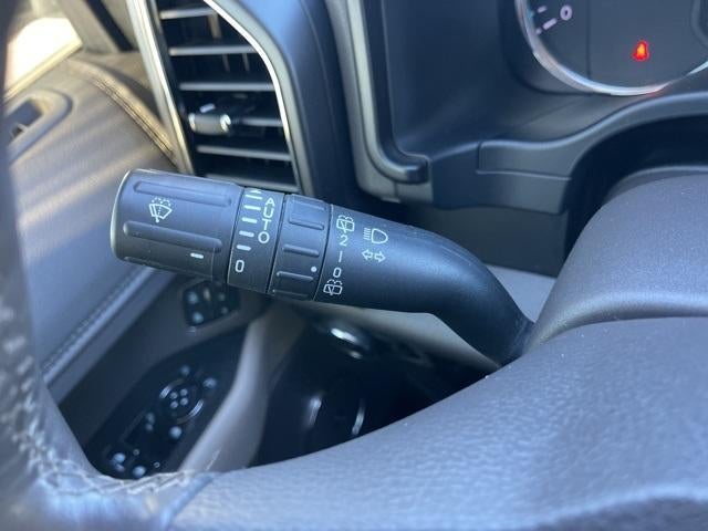 2020 Ford Expedition Base