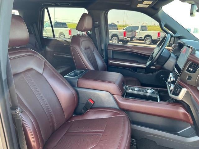 2024 Ford Expedition Base