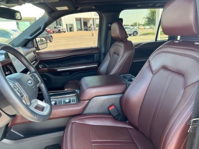 2024 Ford Expedition Base