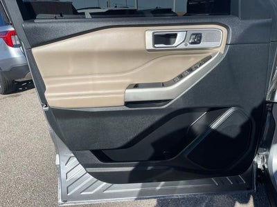 2023 Ford Explorer Base