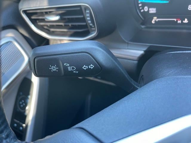 2023 Ford Explorer Base