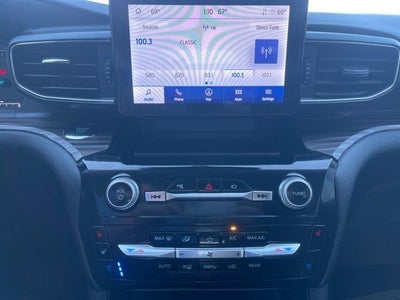 2023 Ford Explorer Base