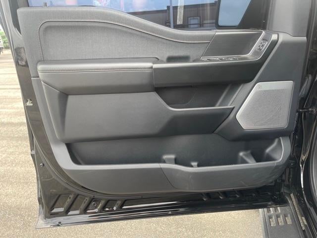 2023 Ford F-150 Base