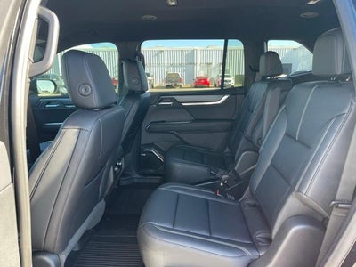 2026 GMC Acadia Base