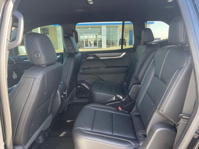 2026 GMC Acadia Base