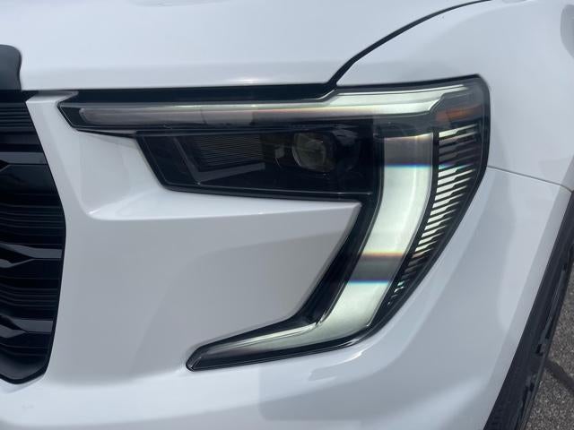 2026 GMC Acadia Base