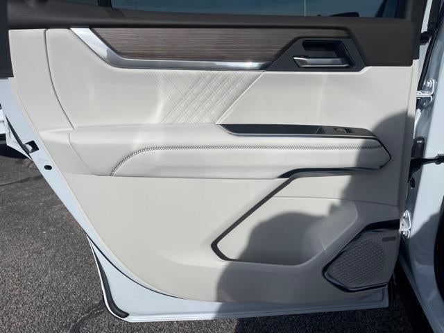 2026 GMC Acadia Base