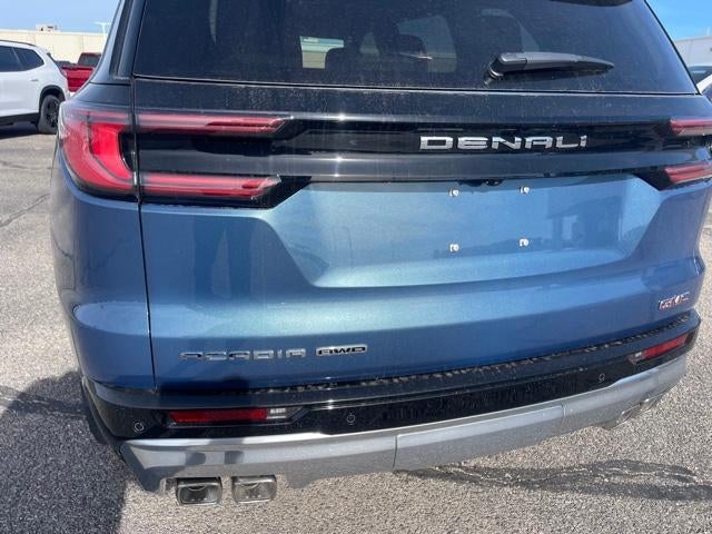 2026 GMC Acadia Base