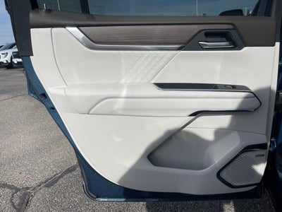 2026 GMC Acadia Base