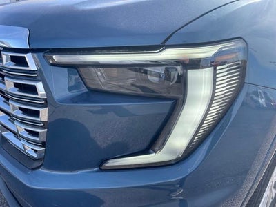 2026 GMC Acadia Base