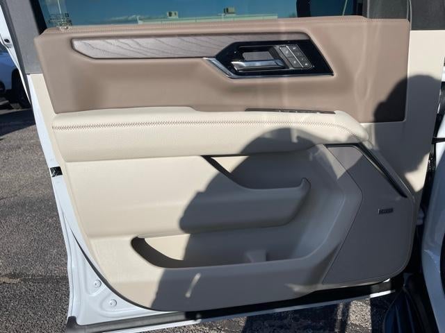 2026 GMC Yukon XL Base