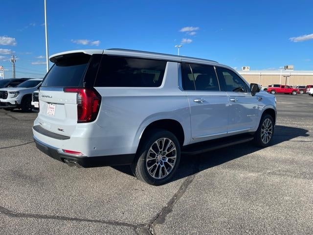 2026 GMC Yukon XL Base