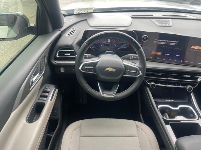 2026 Chevrolet Traverse Base