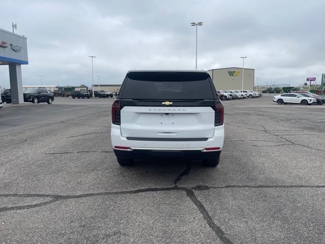 2025 Chevrolet Suburban Base